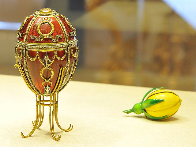 Rosebud Fabergé Imperial Egg - wikimedia commons